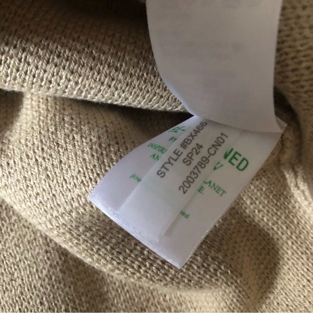 NWT J. Crew long v neck sweater light khaki neutral sz Medium - Picture 13 of 16